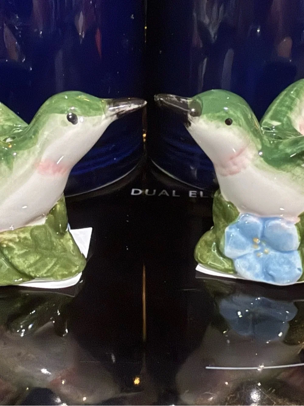 Mini hummingbirds salt and pepper shakers super cute new with tags